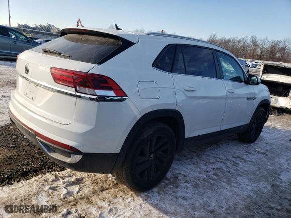 2022 Volkswagen Atlas Cross Sport 2.0T SE w/Technology with VIN 1V2JC2CA1NC201714, listed as a Copart auction lot 42140585 with 31,953 mi miles and Salvage Title. Bid and sale history available at carsss.com. Image 3.