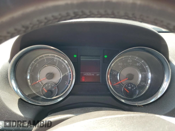 2011 Chrysler Town & Country Limited z VIN 2A4RR6DG5BR746552, wystawiony jako Copart lot #56215685 z przebiegiem 143 505 mil mil oraz Szkoda całkowita • Salvage title. Historia ofert i sprzedaży dostępna na DreamBid. Obrazek 9.
