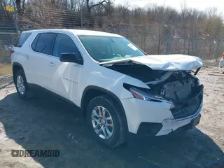 2021 Chevrolet Traverse LS z VIN 1GNERFKW8MJ219960, wystawiony jako IAAI lot #41861448 z przebiegiem 38 677 mil mil oraz . Historia ofert i sprzedaży dostępna na DreamBid. Obrazek 1.