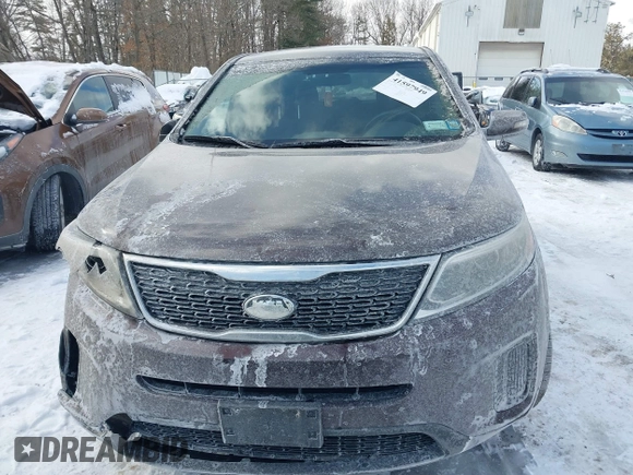 2014 Kia Sorento LX with VIN 5XYKTCA63EG540626, listed as a IAAI auction lot 41597949 with 126,683 mi miles and . Bid and sale history available at carsss.com. Image 12.