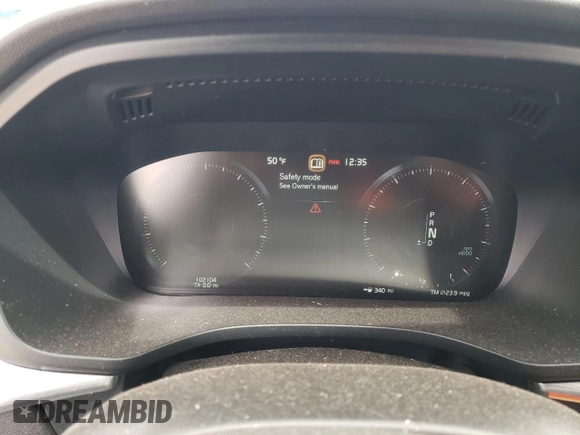 2019 Volvo XC60 Momentum with VIN LYV102RK8KB177051, listed as a Copart auction lot 53541725 with 102,104 mi miles and Salvage title. Bid and sale history available at DreamBid. Image 9.