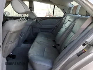 2002 Mercedes-Benz E-Class with VIN WDBJF65J12B488632, listed as a Copart auction lot 87060504 with 273,135 mi miles and Salvage Title. Bid and sale history available at carsss.com. Image 10.