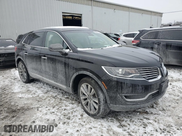 2017 Lincoln MKX Reserve with VIN 2LMPJ8LP8HBL38159, listed as a Copart auction lot 88976515 with 83,205 mi miles and Salvage title. Bid and sale history available at DreamBid. Image 4.