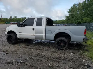 2005 Ford Super Duty F-250 XL with VIN 1FTSX21P15EA43770, listed as a Copart auction lot 65892814 with 136,698 mi miles and Salvage Title. Bid and sale history available at carsss.com. Image 2.