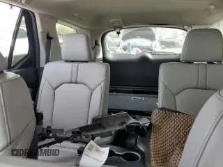 2025 Honda Pilot Touring с VIN 5FNYG1H76SB015211, выставлен на аукционе Copart как лот 53293995 с пробегом 12 177 миль миль и Списание • Salvage title. История ставок и продаж доступна на DreamBid. Изображение 10.