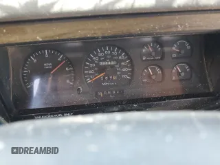 1995 Dodge Dakota z VIN 1B7GL23Y9SS385794, wystawiony jako Copart lot #63360094 z przebiegiem 394 435 mil mil oraz Szkoda całkowita • Salvage title. Historia ofert i sprzedaży dostępna na DreamBid. Obrazek 9.