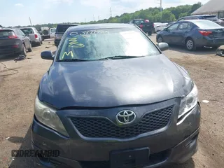 2011 Toyota Camry LE z VIN 4T1BF3EK5BU604704, wystawiony jako IAAI lot #39739905 z przebiegiem 184 706 mil mil oraz . Historia ofert i sprzedaży dostępna na DreamBid. Obrazek 11.