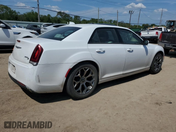 2017 Chrysler 300 S with VIN 2C3CCABG3HH564984, listed as a Copart auction lot 71400614 with 85,902 mi miles and Salvage Title. Bid and sale history available at DreamBid. Image 3.