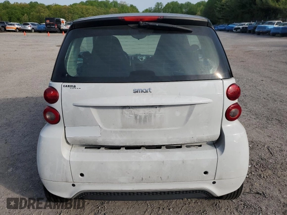 2015 Smart fortwo Passion with VIN WMEEJ3BA2FK806270, listed as a Copart auction lot 55263685 with 118,602 mi miles and Clean Title. Bid and sale history available at carsss.com. Image 6.
