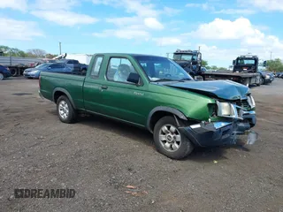 1998 Nissan Frontier XE z VIN 1N6DD26S9WC308153, wystawiony jako IAAI lot #41690052 z przebiegiem 122 693 mil mil oraz . Historia ofert i sprzedaży dostępna na DreamBid. Obrazek 1.