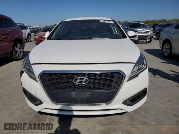2017 Hyundai Sonata Hybrid SE with VIN KMHE24L10HA059434, listed as a Copart auction lot 75712373 with 103,440 mi miles. Bid and sale history available at carsss.com. Image 5.