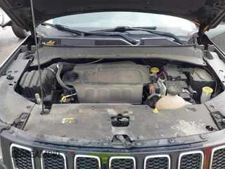 2018 Jeep Compass Limited with VIN 3C4NJDCB9JT238358, listed as a IAAI auction lot 42113754 with 105,266 mi miles and . Bid and sale history available at DreamBid. Image 10.