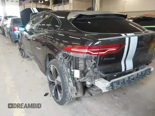2019 Jaguar I-Pace HSE z VIN SADHD2S12K1F76296, wystawiony jako IAAI lot #41870234 z przebiegiem 46 704 mil mil oraz . Historia ofert i sprzedaży dostępna na DreamBid. Obrazek 6.