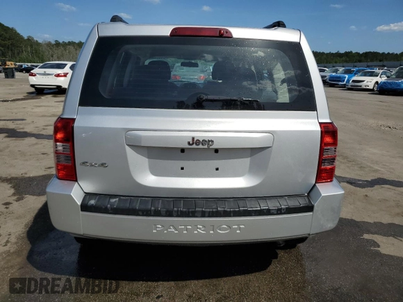 2010 Jeep Patriot Sport z VIN 1J4NF2GB1AD649544, wystawiony jako Copart lot #55086225 z przebiegiem 98 944 mil mil oraz Szkoda całkowita • Salvage title. Historia ofert i sprzedaży dostępna na DreamBid. Obrazek 6.