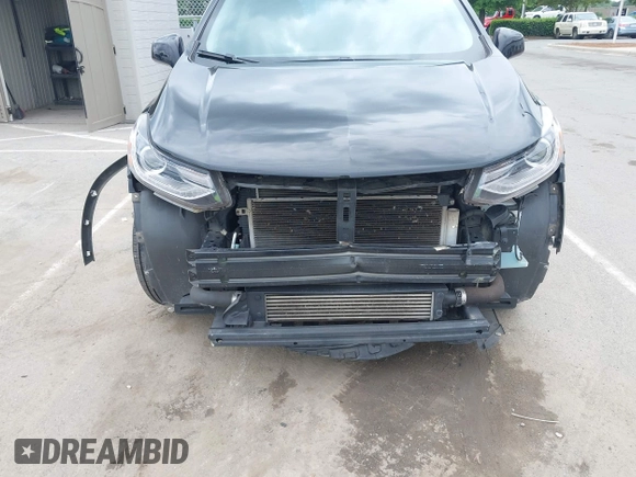 2020 Chevrolet Trax LT with VIN 3GNCJLSB8LL333975, listed as a IAAI auction lot 42115750 with 114,436 mi miles. Bid and sale history available at carsss.com. Image 6.