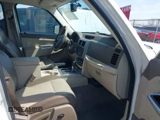 2008 Jeep Liberty Limited with VIN 1J8GN58K08W158293, listed as a IAAI auction lot 41991196 with 183,329 mi miles and . Bid and sale history available at carsss.com. Image 5.
