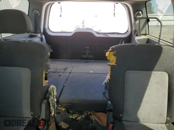 2004 Ford Expedition Special Service with VIN 1FMPU16L84LA98432, listed as a Copart auction lot 64141275 with 250,254 mi miles and Salvage title. Bid and sale history available at DreamBid. Image 10.