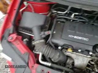 2015 Chevrolet Sonic RS z VIN 1G1JH6SB6F4116201, wystawiony jako Copart lot #85675864 z przebiegiem 86 670 mil mil oraz Czysty tytuł • Clean title. Historia ofert i sprzedaży dostępna na DreamBid. Obrazek 13.