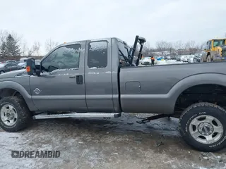 2014 Ford F-250 XLT with VIN 1FT7X2BT2EEB59870, listed as a IAAI auction lot 41355792 with 191,891 mi miles and . Bid and sale history available at DreamBid. Image 15.