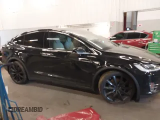 2016 Tesla Model X 70D with VIN 5YJXCBE23GF004941, listed as a IAAI auction lot 41706603 with 108,052 mi miles and . Bid and sale history available at DreamBid. Image 13.