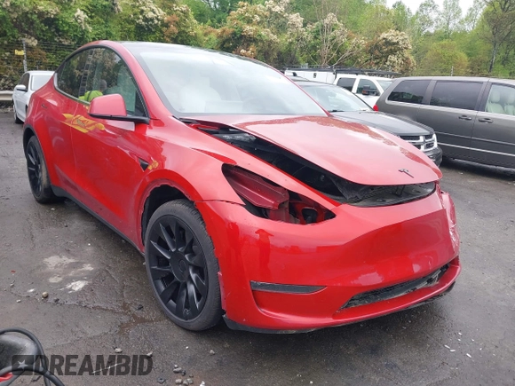 2021 Tesla Model Y Long Range with VIN 5YJYGDEE5MF085032, listed as a IAAI auction lot 41982925 with 64,541 mi miles and . Bid and sale history available at DreamBid. Image 1.