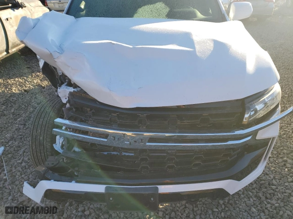 2024 Chevrolet Tahoe Commercial with VIN 1GNSKLED5RR201327, listed as a Copart auction lot 87490934 with 1,826 mi miles and Salvage Title. Bid and sale history available at carsss.com. Image 11.