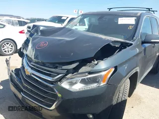 2018 Chevrolet Traverse LT Leather with VIN 1GNEVHKW1JJ218359, listed as a IAAI auction lot 41472457 with 118,412 mi miles. Bid and sale history available at carsss.com. Image 17.