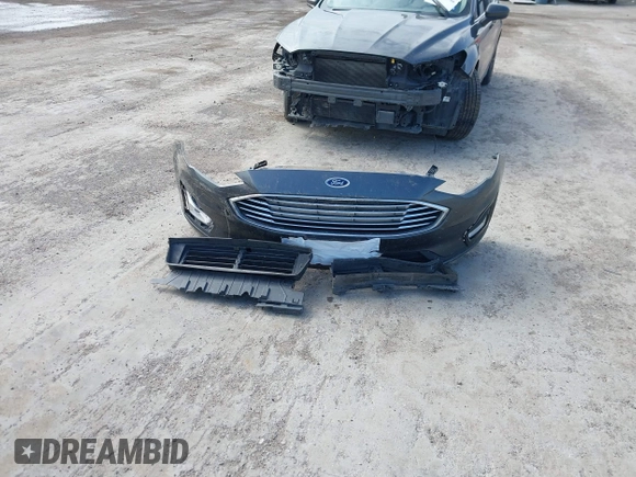 2020 Ford Fusion SE with VIN 3FA6P0HD7LR169021, listed as a IAAI auction lot 41575796 with 77,824 mi miles. Bid and sale history available at carsss.com. Image 12.