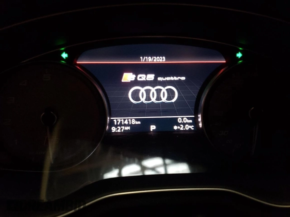 2018 Audi SQ5 Premium Plus with VIN WA1A4AFY8J2009301, listed as a Copart auction lot 37972503 with 171,418 mi miles. Bid and sale history available at carsss.com. Image 9.