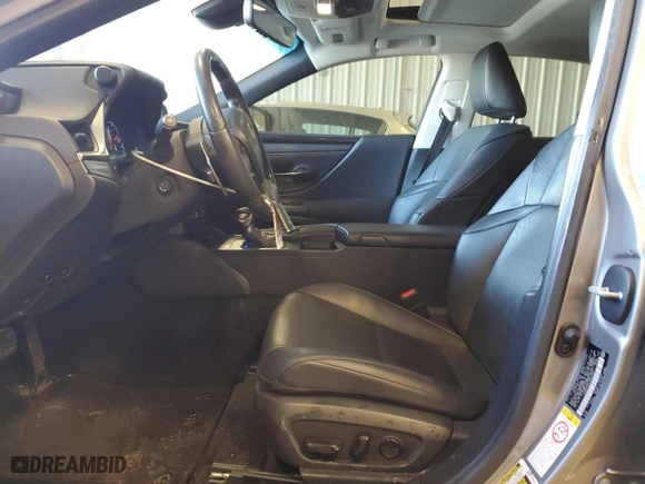 2019 Lexus ES with VIN 58ABZ1B14KU046764, listed as a Copart auction lot 43454965 with NaN miles and Salvage Title. Bid and sale history available at carsss.com. Image 7.