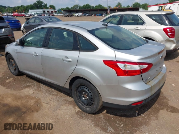 2012 Ford Focus SE с VIN 1FAHP3F25CL354274, выставлен на аукционе IAAI как лот 42560802 с пробегом 198 531 миль миль и . История ставок и продаж доступна на DreamBid. Изображение 3.
