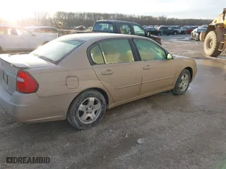 2004 Chevrolet Malibu LT with VIN 1G1ZU54814F137047, listed as a IAAI auction lot 41437149 with 139,939 mi miles. Bid and sale history available at carsss.com. Image 4.