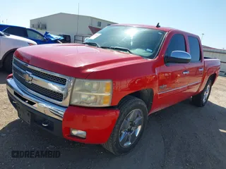 2011 Chevrolet Silverado 1500 LT with VIN 3GCPCSE02BG351470, listed as a IAAI auction lot 41899663 with 293,511 mi miles and . Bid and sale history available at DreamBid. Image 2.