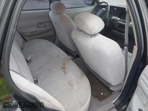 1999 Ford Crown Victoria Police z VIN 2FAFP71W3XX130521, wystawiony jako IAAI lot #41384939 z przebiegiem 257 504 mil mil oraz . Historia ofert i sprzedaży dostępna na DreamBid. Obrazek 8.