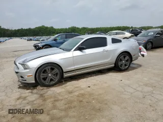 2013 Ford Mustang V6 z VIN 1ZVBP8AM9D5247253, wystawiony jako Copart lot #56553595 z przebiegiem 143 994 mil mil oraz Szkoda całkowita • Salvage title. Historia ofert i sprzedaży dostępna na DreamBid. Obrazek 1.