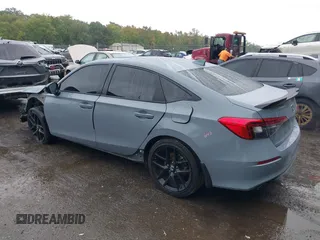2024 Honda Civic Si z VIN 2HGFE1E52RH471891, wystawiony jako IAAI lot #40477222 z przebiegiem 23 170 mil mil oraz . Historia ofert i sprzedaży dostępna na DreamBid. Obrazek 3.