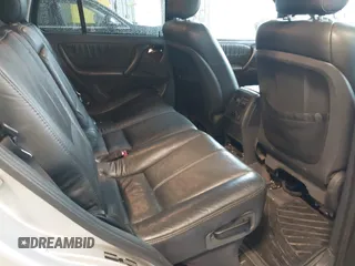 2002 Mercedes-Benz M 320/430/500 z VIN 4JGAB54E02A323510, wystawiony jako IAAI lot #42192613 z przebiegiem 211 199 mil mil oraz . Historia ofert i sprzedaży dostępna na DreamBid. Obrazek 8.