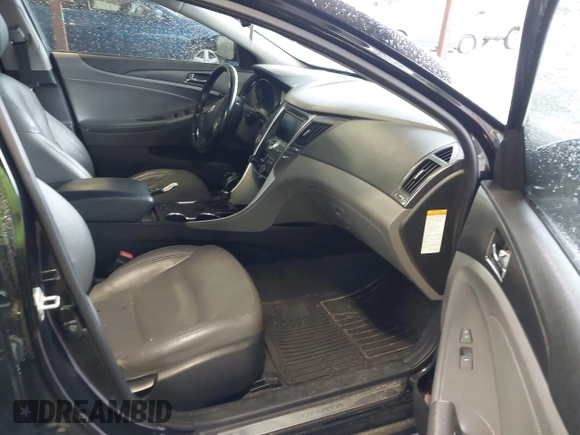 2015 Hyundai Sonata Hybrid Limited with VIN KMHEC4A40FA121325, listed as a IAAI auction lot 41976708 with 187,387 mi miles. Bid and sale history available at carsss.com. Image 5.