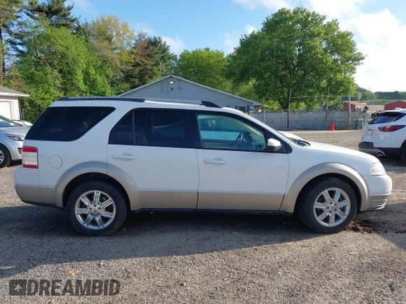 2008 Ford Taurus X Eddie Bauer z VIN 1FMDK07WX8GA15996, wystawiony jako IAAI lot #42221226 z przebiegiem 137 102 mil mil oraz . Historia ofert i sprzedaży dostępna na DreamBid. Obrazek 13.