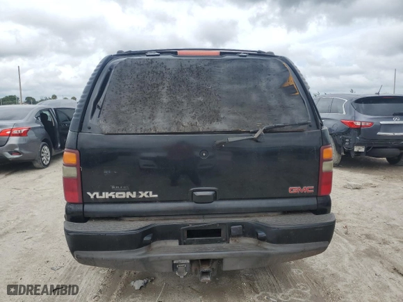 2002 GMC Yukon XL Denali with VIN 1GKFK66U22J149853, listed as a Copart auction lot 74943994 with 162,578 mi miles and Clean Title. Bid and sale history available at carsss.com. Image 6.