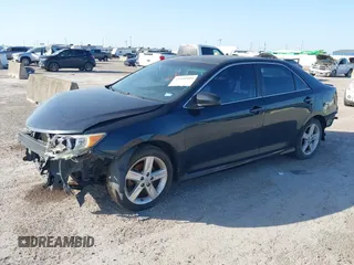 2013 Toyota Camry L with VIN 4T1BF1FK7DU217366, listed as a IAAI auction lot 41956809 with 1 mi miles. Bid and sale history available at carsss.com. Image 17.