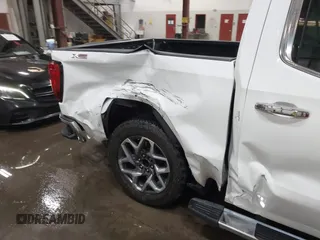 2023 GMC Sierra 1500 SLT с VIN 3GTUUDED8PG252545, выставлен на аукционе IAAI как лот 41927790 с пробегом 14 642 миль миль и . История ставок и продаж доступна на DreamBid. Изображение 6.