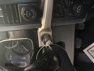 2021 Ford F-150 XL с VIN 1FTFX1E51MKF07502, выставлен на аукционе IAAI как лот 42796127 с пробегом 90 272 миль миль и . История ставок и продаж доступна на DreamBid. Изображение 6.