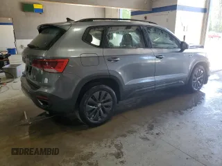 2024 Volkswagen Taos S с VIN 3VV5X7B2XRM073641, выставлен на аукционе Copart как лот 55041775 с пробегом 20 277 миль миль и Списание • Salvage title. История ставок и продаж доступна на DreamBid. Изображение 3.