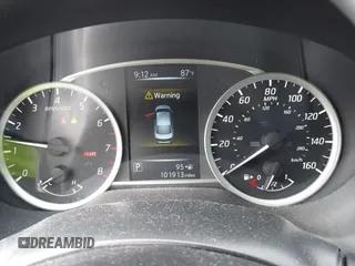 2017 Nissan Sentra SV with VIN 3N1AB7AP1HY213143, listed as a IAAI auction lot 42523219 with 101,913 mi miles and . Bid and sale history available at DreamBid. Image 7.