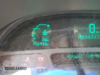 2004 Cadillac DeVille z VIN 1G6KD54Y84U137828, wystawiony jako Copart lot #53702265 z przebiegiem 156 439 mil mil oraz Szkody całkowita. Historia ofert i sprzedaży dostępna na DreamBid. Obrazek 9.