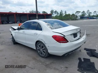 2015 Mercedes-Benz C 300 Luxury with VIN 55SWF4KB9FU033439, listed as a IAAI auction lot 42056388 with 105,952 mi miles and . Bid and sale history available at DreamBid. Image 3.