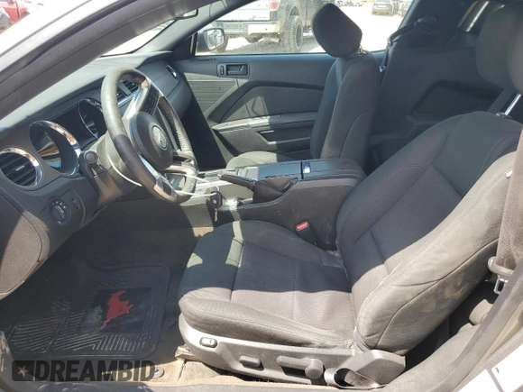 2014 Ford Mustang V6 with VIN 1ZVBP8AMXE5216742, listed as a Copart auction lot 53945675 with 207,505 mi miles and Salvage Title. Bid and sale history available at DreamBid. Image 7.