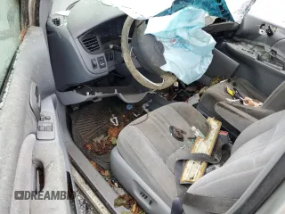 2003 Toyota Sienna LE with VIN 4T3ZF13C83U517614, listed as a Copart auction lot 72593664 with 0 mi miles and Salvage Title. Bid and sale history available at carsss.com. Image 8.