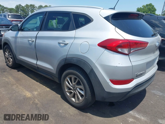 2016 Hyundai Tucson SE z VIN KM8J3CA40GU123598, wystawiony jako IAAI lot #42352806 z przebiegiem 95 622 mil mil oraz . Historia ofert i sprzedaży dostępna na DreamBid. Obrazek 3.